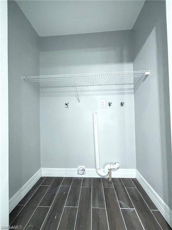 5476 / 5478 Avenue C Property Photo 11