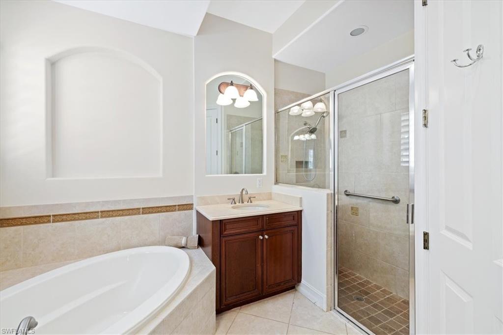 7831 Valencia Ct Property Photo 33