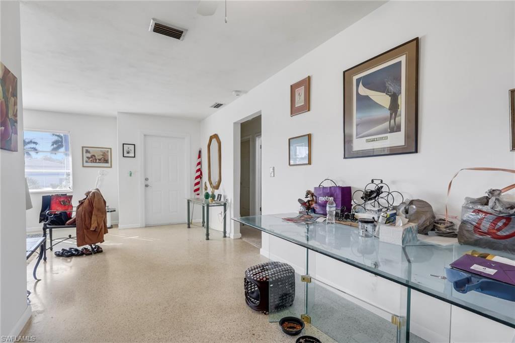 5155 Sunnybrook Ct Property Photo 4