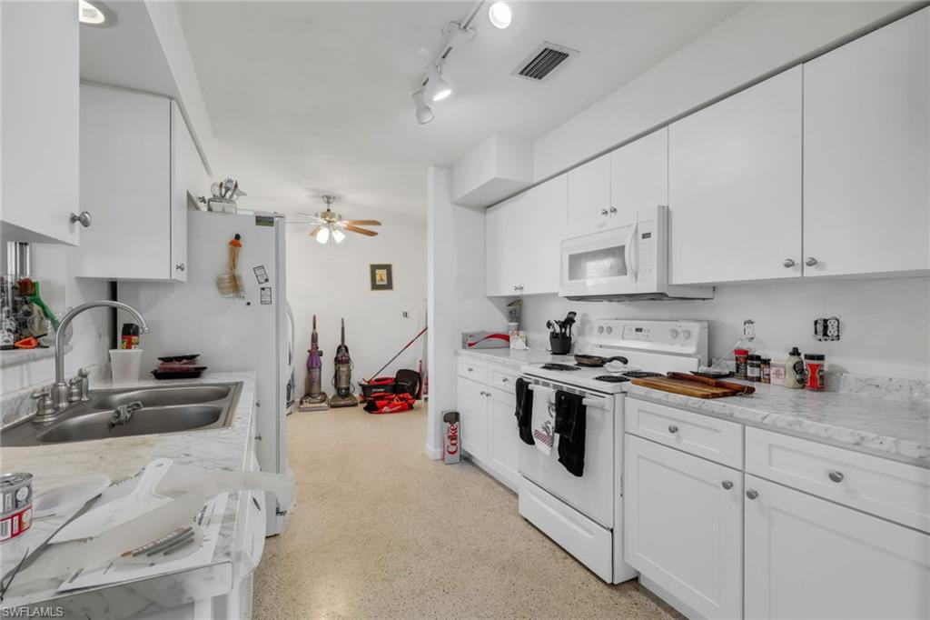 5155 Sunnybrook Ct Property Photo 16