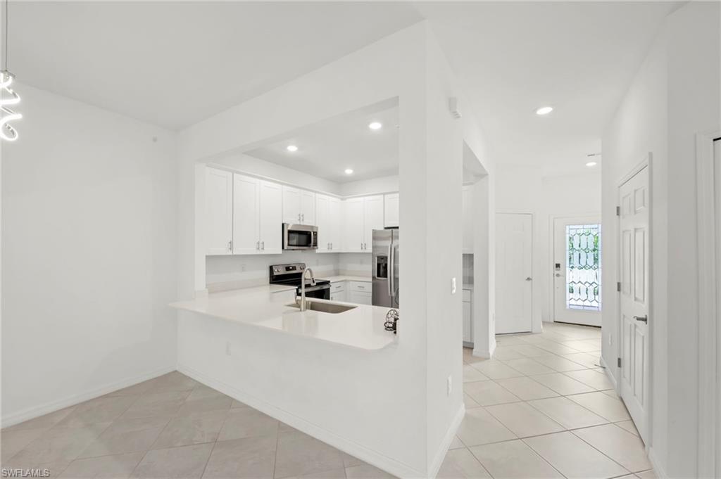 2827 Blossom Way Property Photo 5