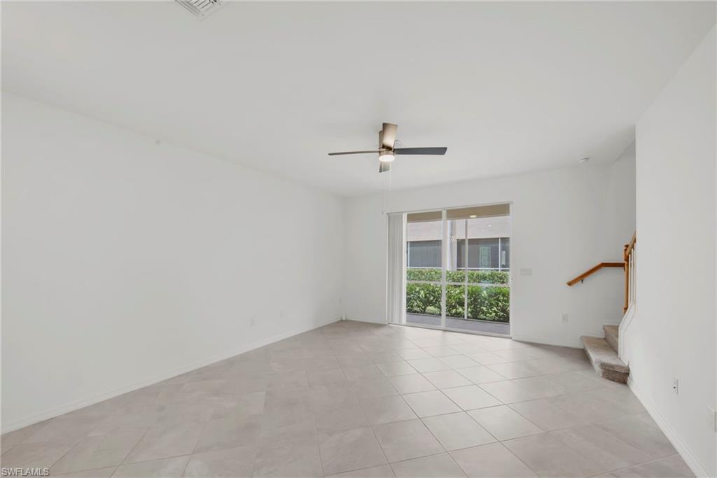 2827 Blossom Way Property Photo 6