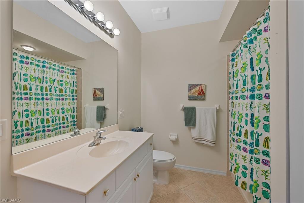 3993 Bishopwood Ct E 9-204 Property Photo 14