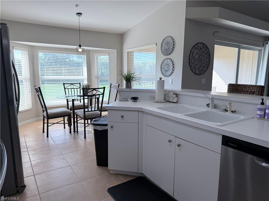 2865 Cypress Trace Cir 203 Property Photo 6
