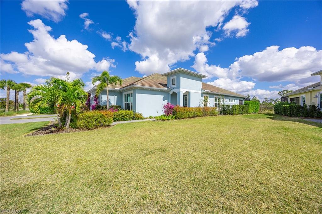 6382 Negril Isle Dr Property Photo 8