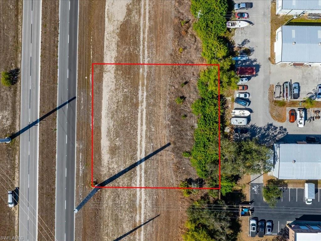 927 Kismet Pkwy E Property Photo 6