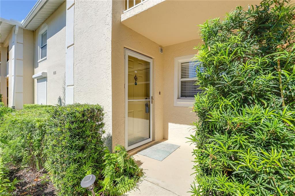 605 Squire Cir 103 Property Photo 2