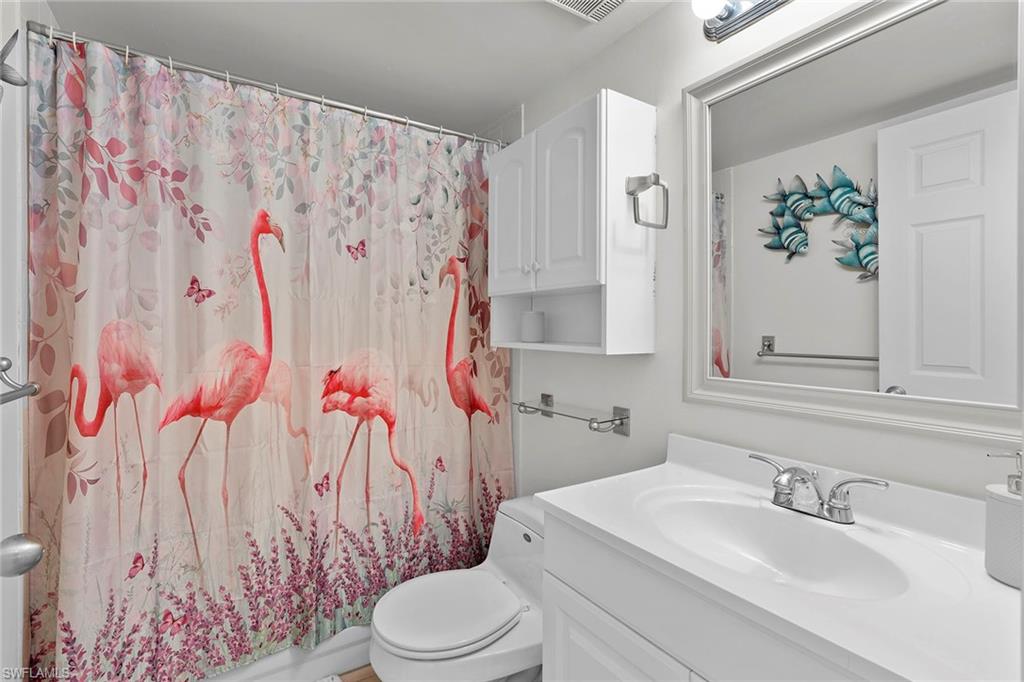 605 Squire Cir 103 Property Photo 15