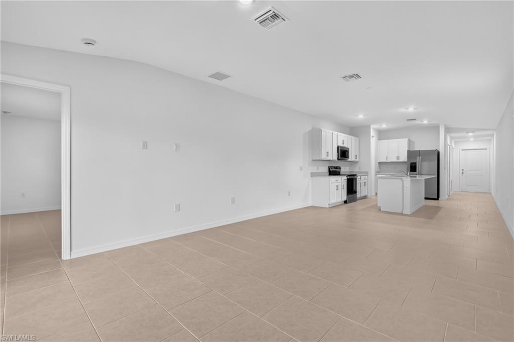 45055 Pipevine Cir Property Photo 4