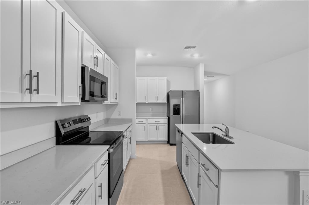 45055 Pipevine Cir Property Photo 7