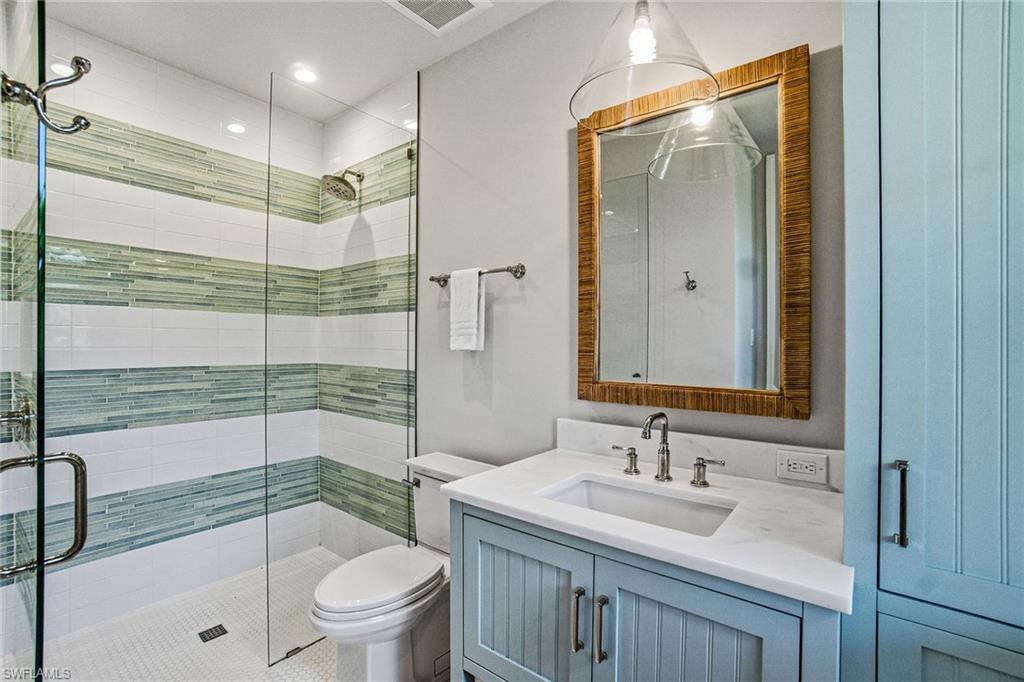325 Cocohatchee Blvd Property Photo 20