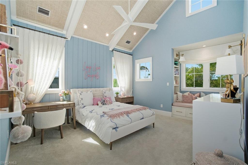 325 Cocohatchee Blvd Property Photo 22