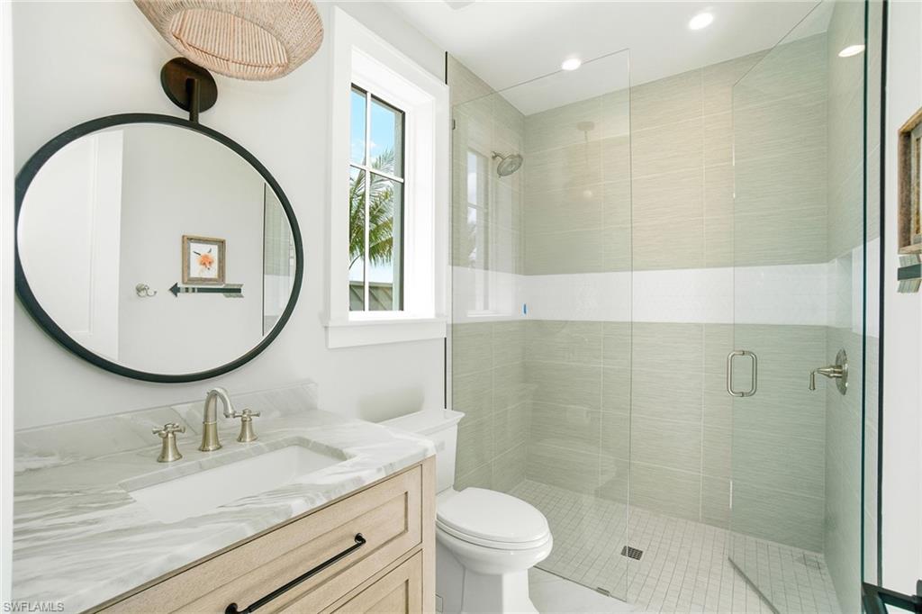 325 Cocohatchee Blvd Property Photo 27