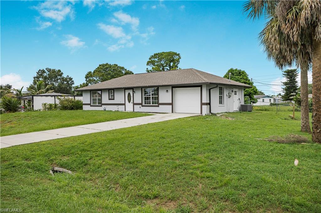 803 Monroe DR Property Photo 1