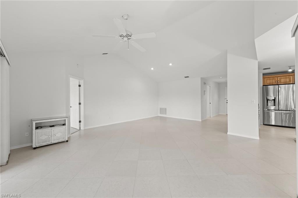 8291 Grand Palm Dr 2 Property Photo 21