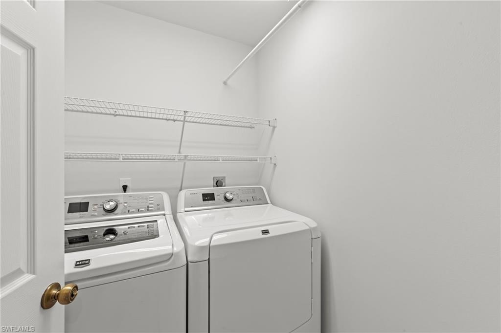 8291 Grand Palm Dr 2 Property Photo 24
