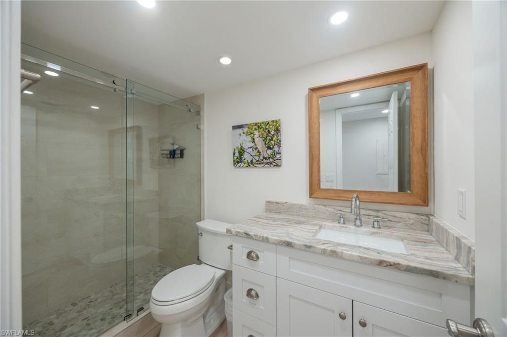 746 Eagle Creek Dr 101 Property Photo 14