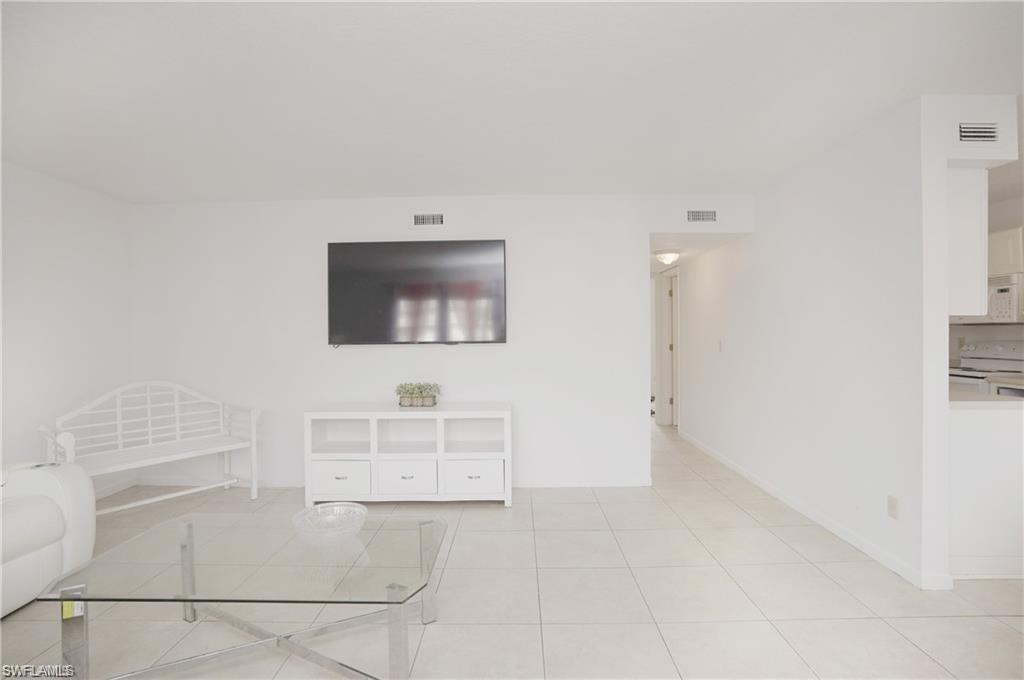 4635 Bayshore Dr P7 Property Photo 17
