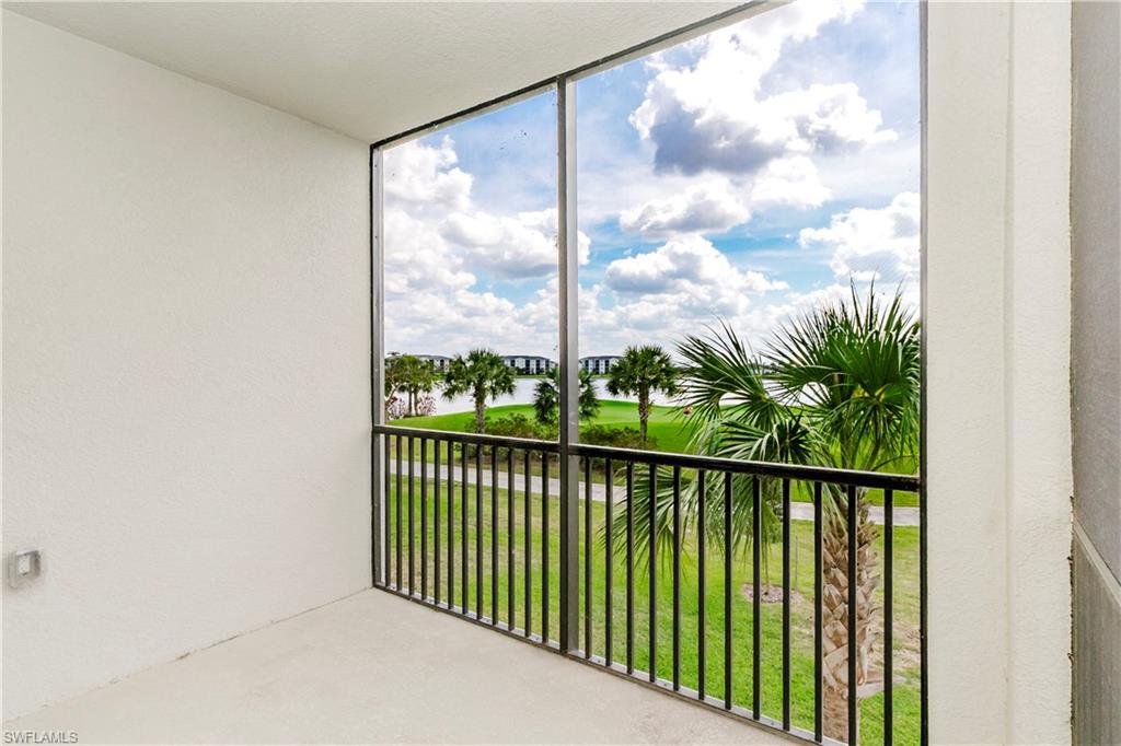 5527 Double Eagle Cir 3828 Property Photo 1