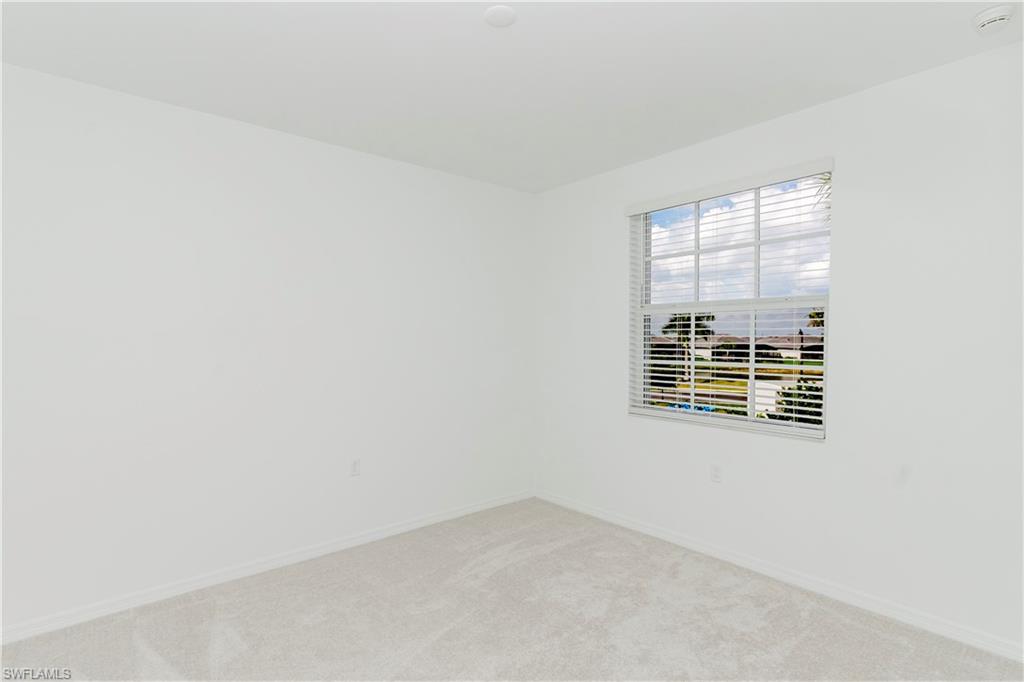 5527 Double Eagle Cir 3828 Property Photo 15
