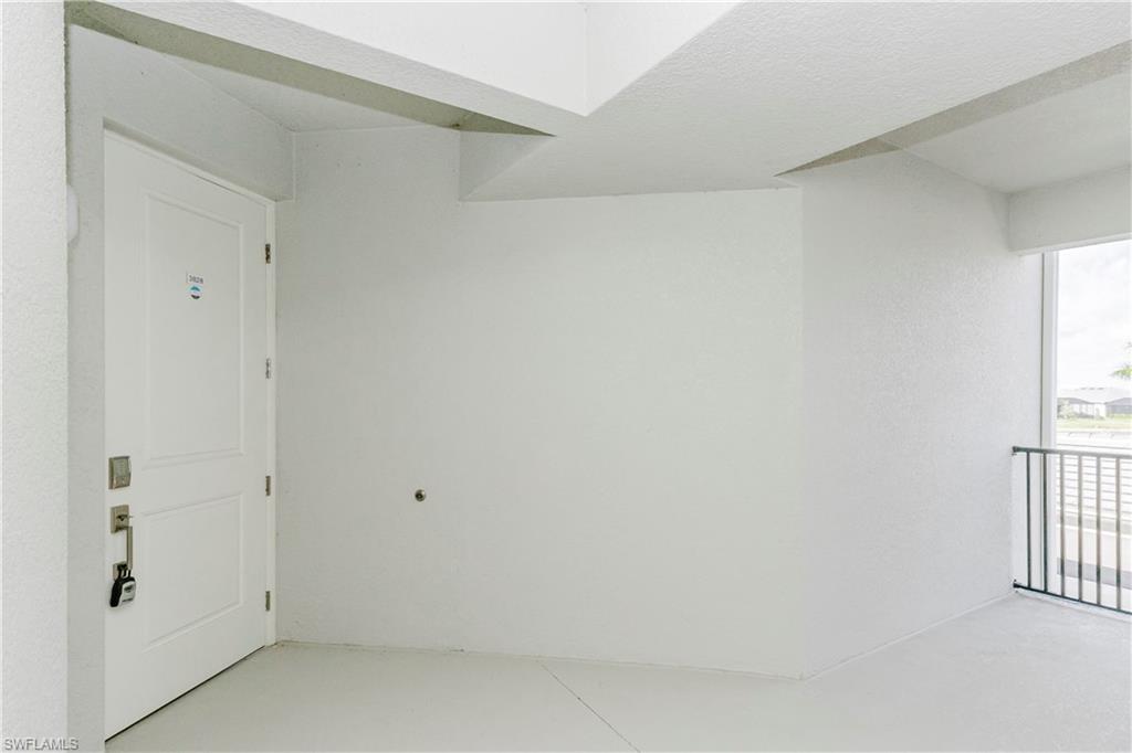 5527 Double Eagle Cir 3828 Property Photo 18