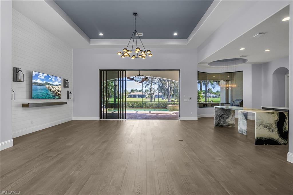 7420 Byrons Way Property Photo 10