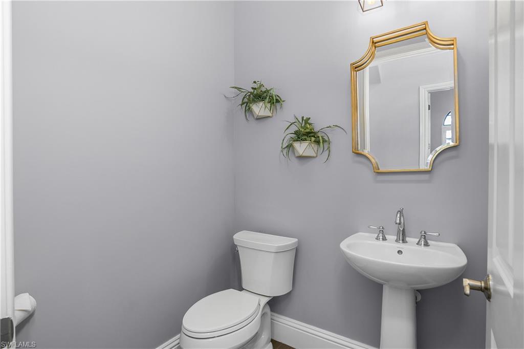 7420 Byrons Way Property Photo 38