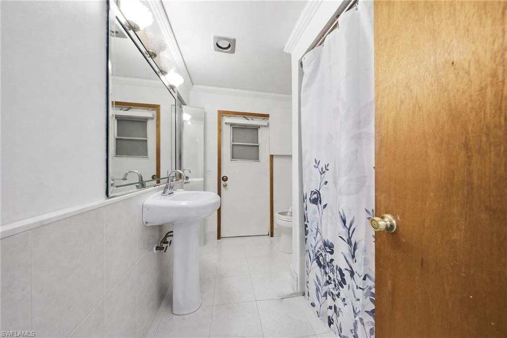 5050 32nd Ave Sw Property Photo 10