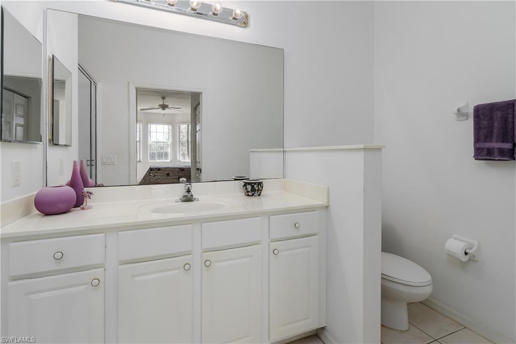 3972 Bishopwood Ct E 2-203 Property Photo 17