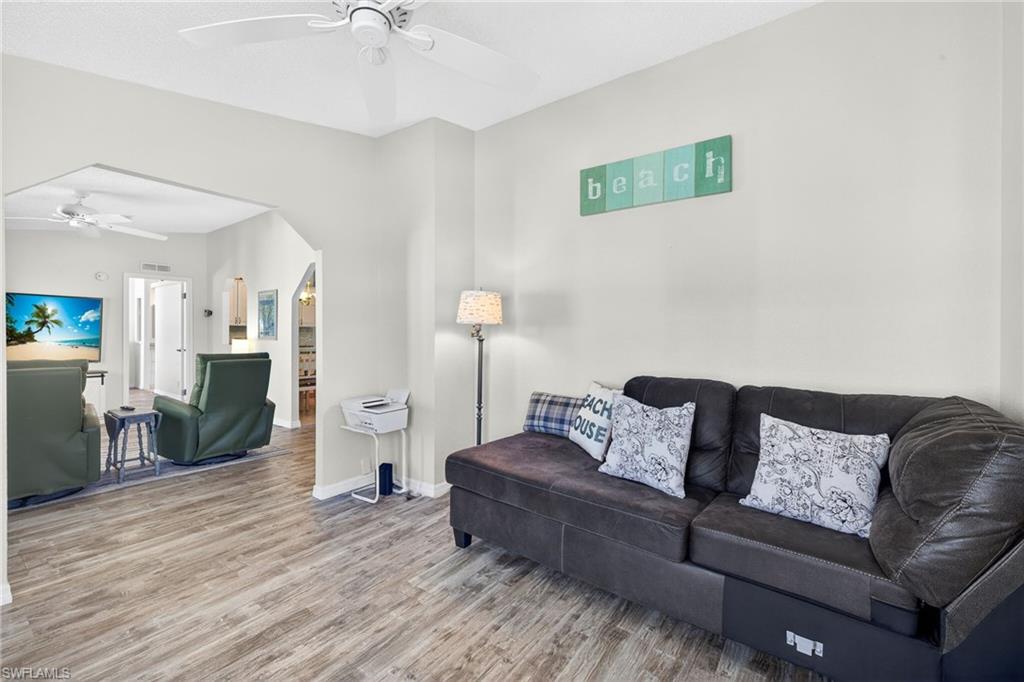 10390 Wales Loop Property Photo 16