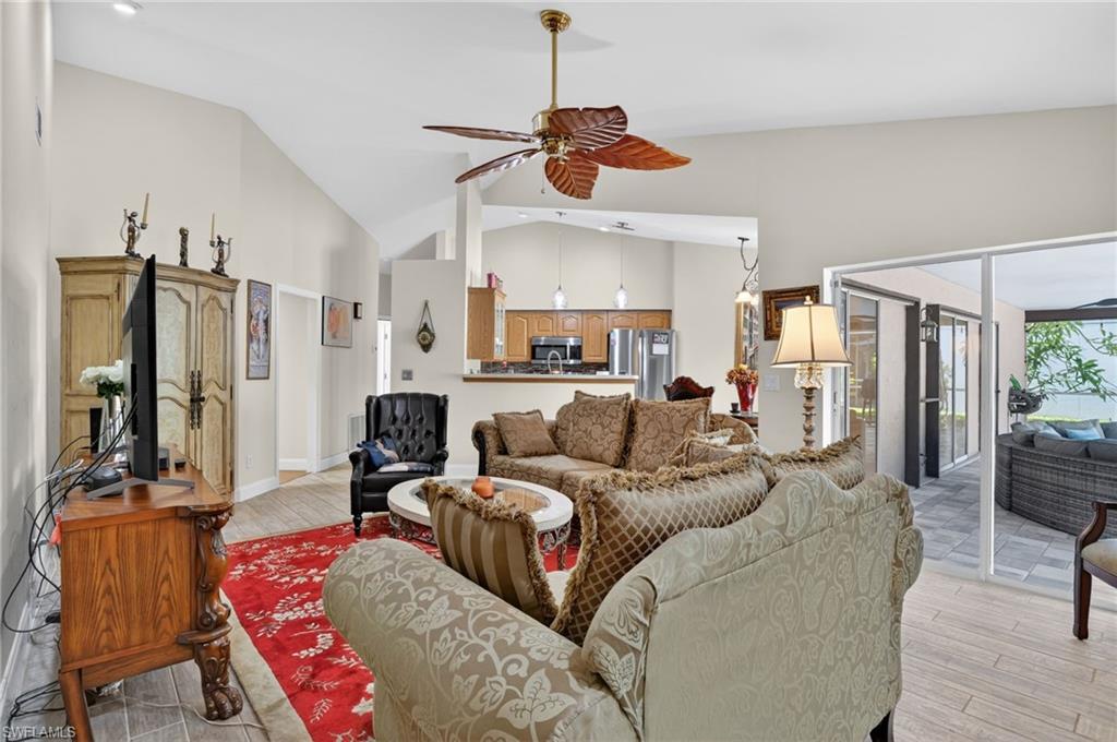 22656 Fountain Lakes Blvd Property Photo 13