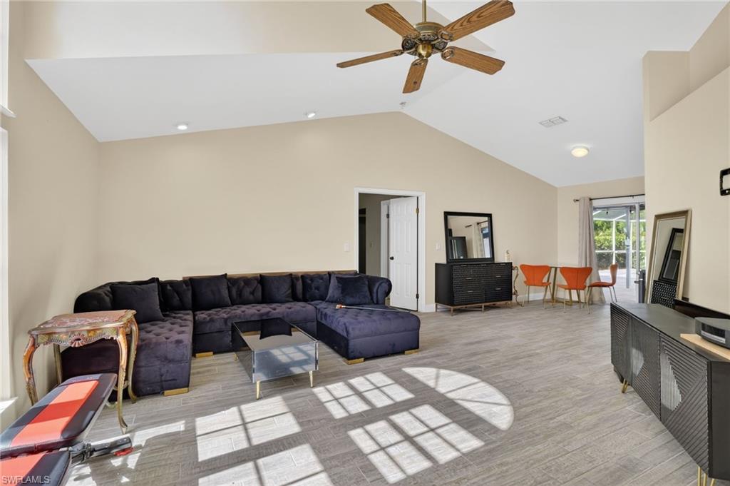 22656 Fountain Lakes Blvd Property Photo 26
