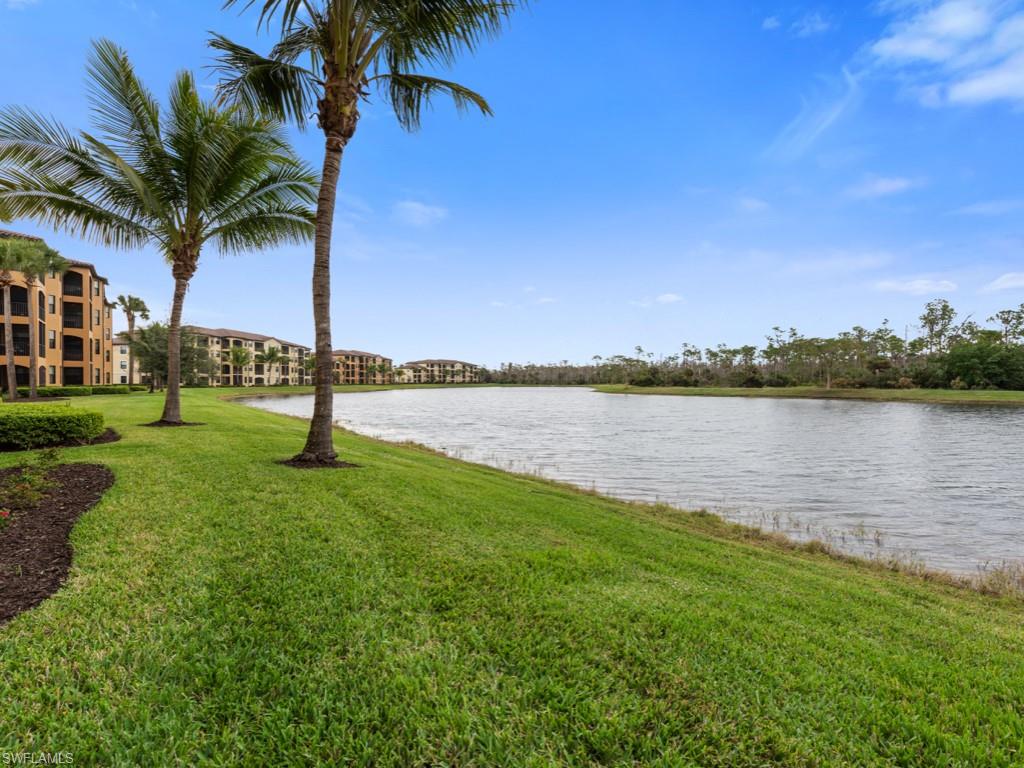 9723 Acqua Ct 332 Property Photo 13