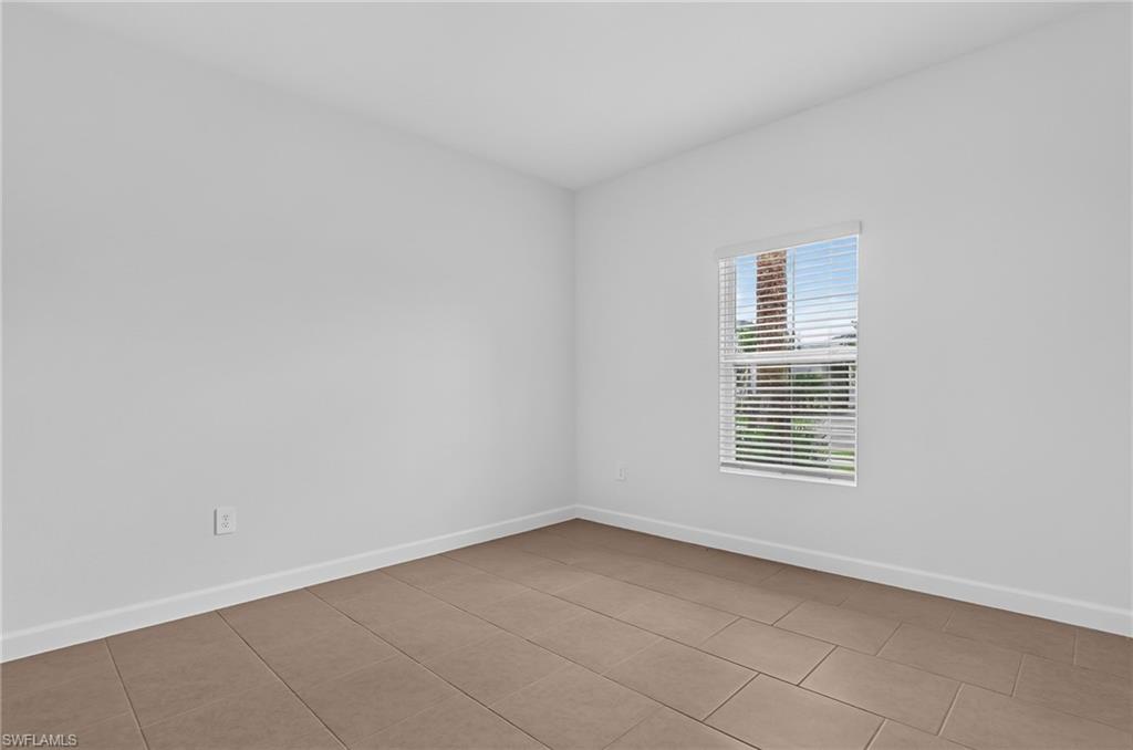 3904 Passion Vine Dr Property Photo 6