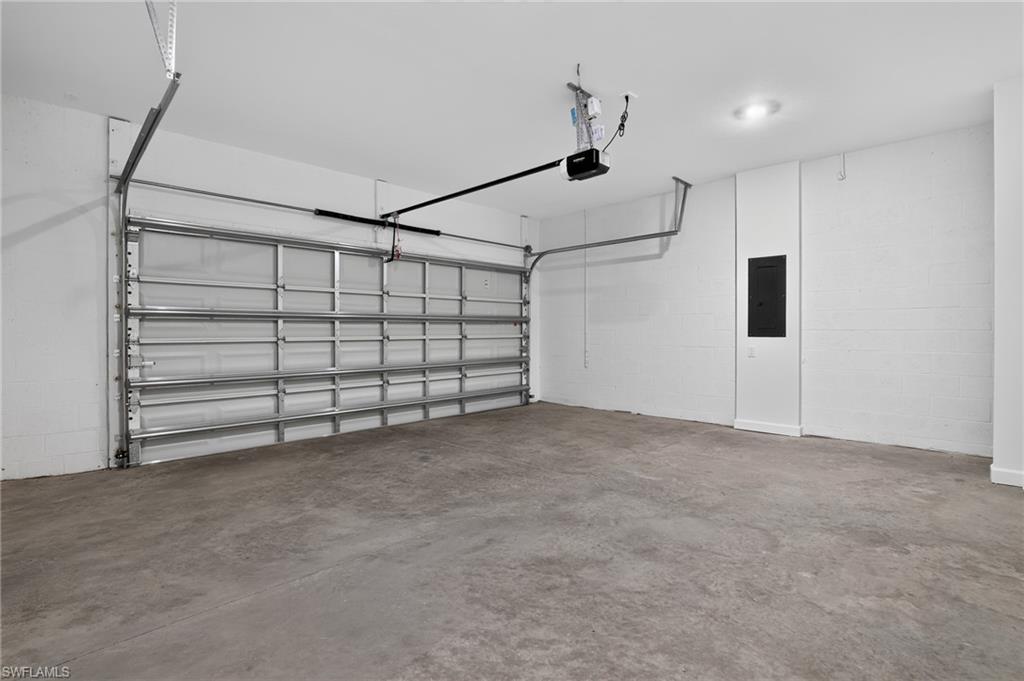 3904 Passion Vine Dr Property Photo 14
