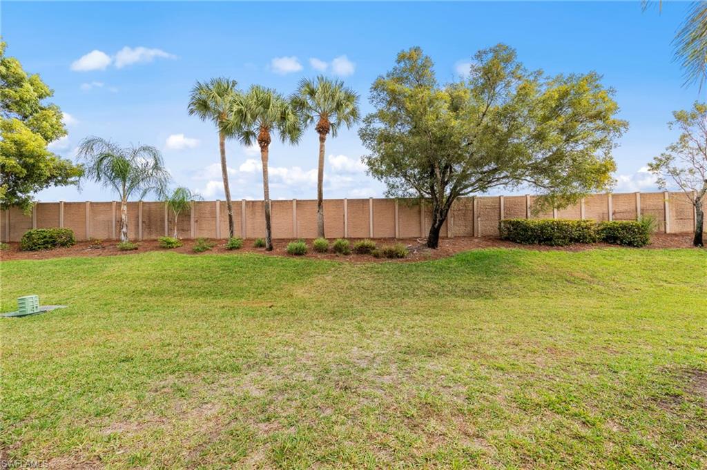 10035 Colonial Country Club Blvd Property Photo 37
