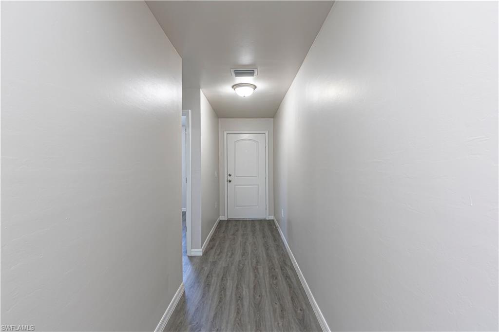 2824 21st Pl Property Photo 3