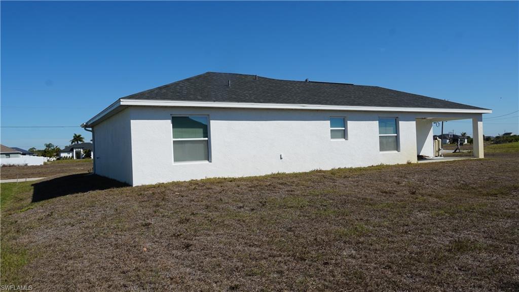 3918 40th Ter Property Photo 3