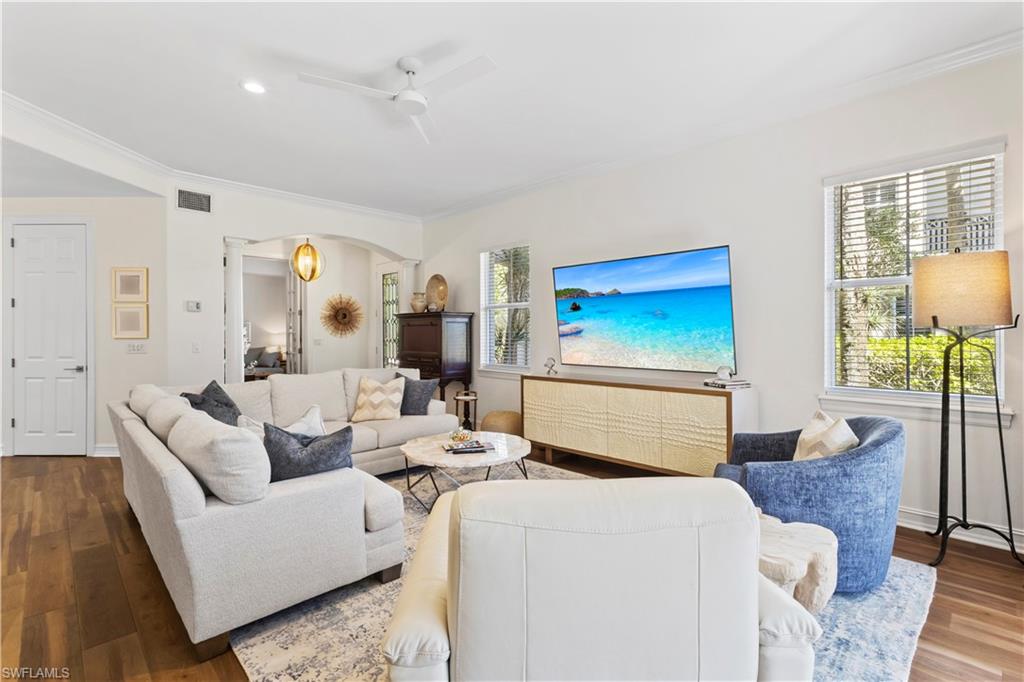 2834 Tiburon Blvd E 101 Property Photo 5