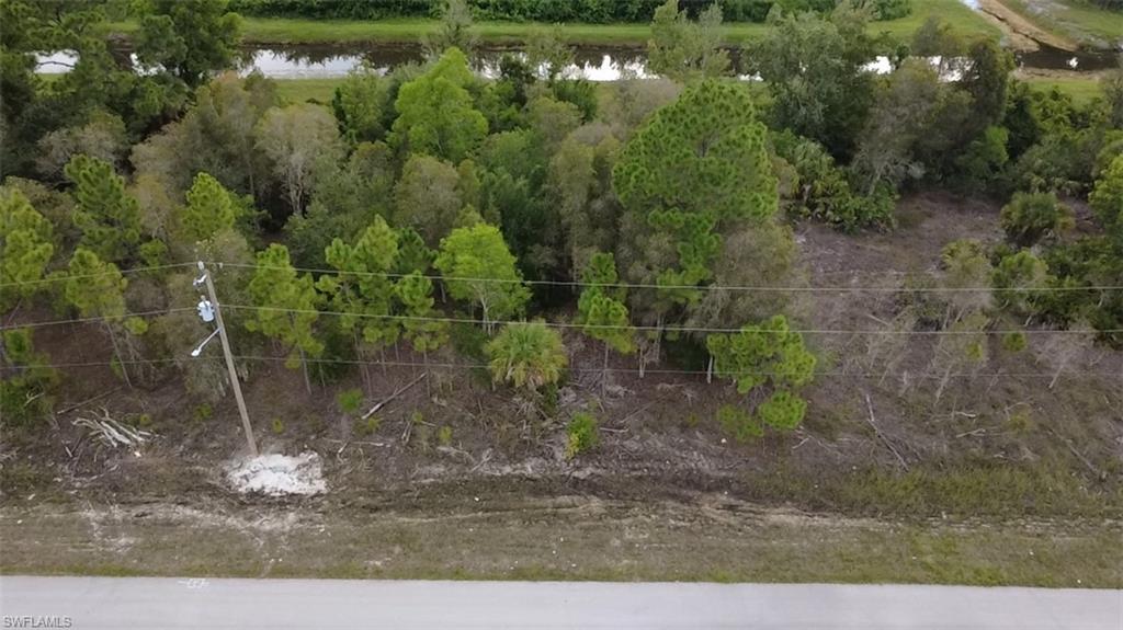 911 Foxdale AVE Property Photo 1