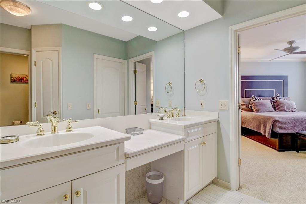 4041 Gulf Shore Blvd N Ph-7 Property Photo 20