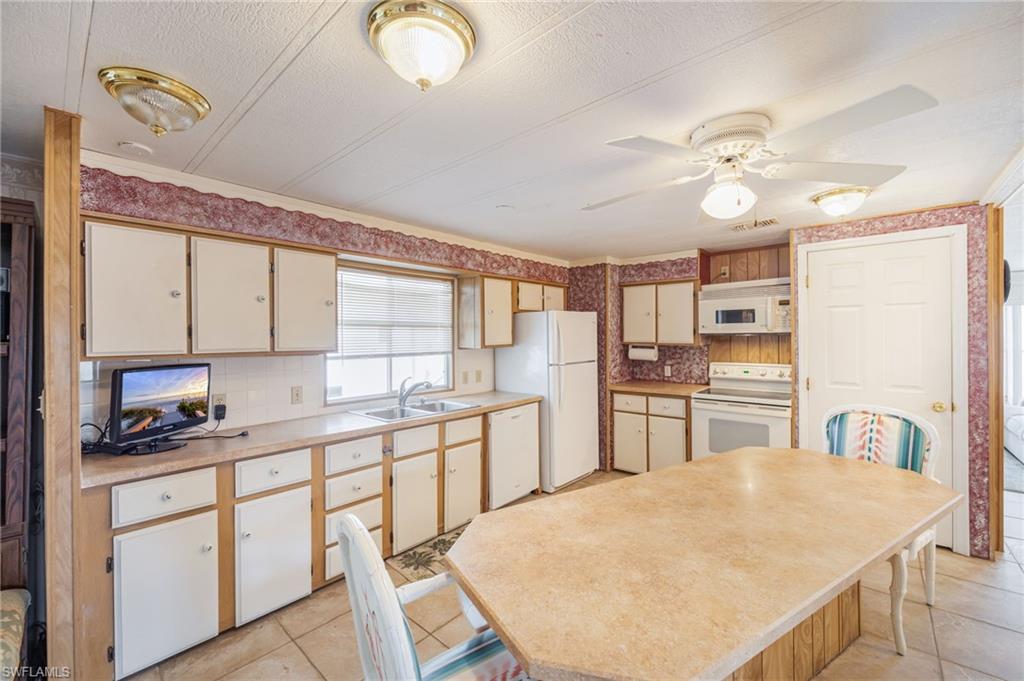 21 San Lu Rue Ave 21 Property Photo 8