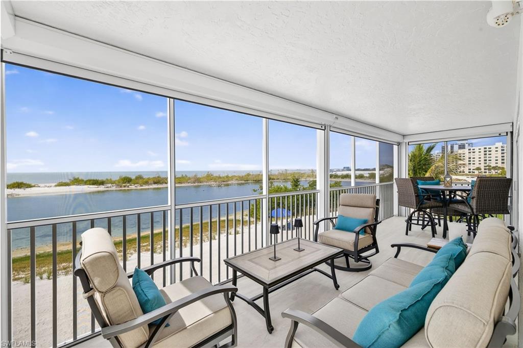 7000 Estero Blvd 100 Property Photo 2