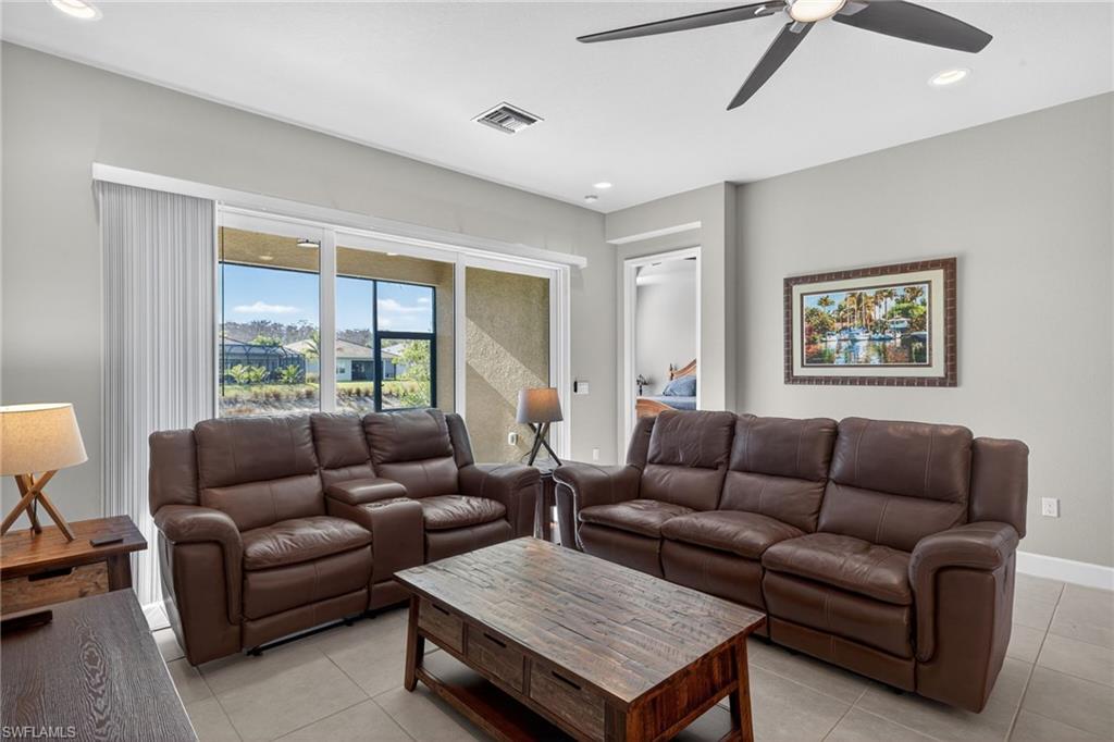 28532 Lobos Cir Property Photo 12