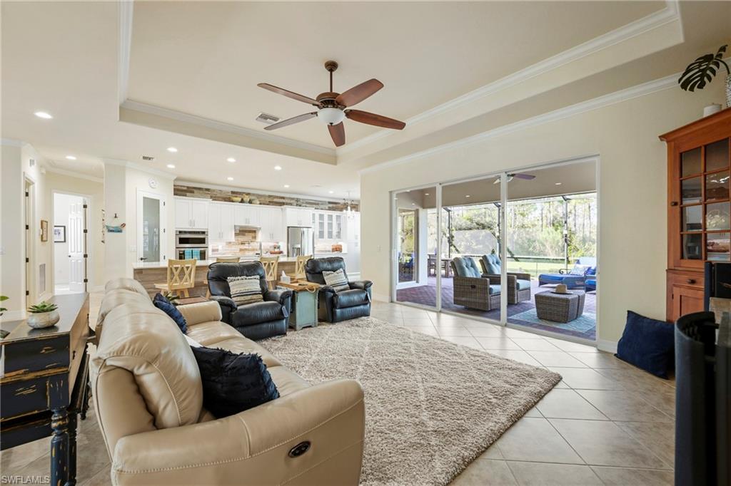 21082 Bosco Ct Property Photo 5