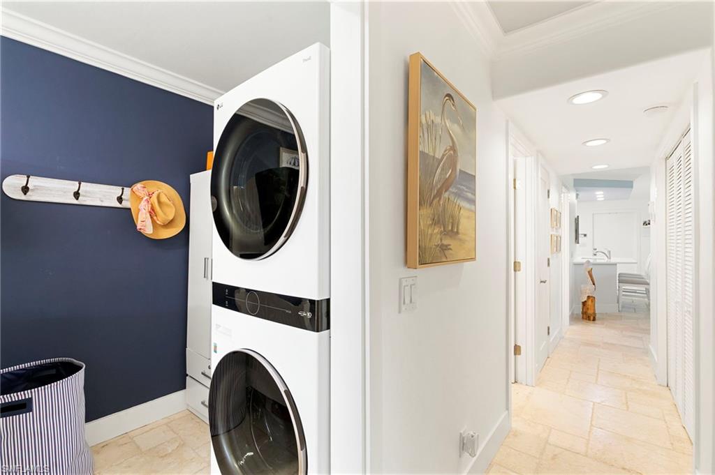 1215 Edington Pl O-1&2w Property Photo 20