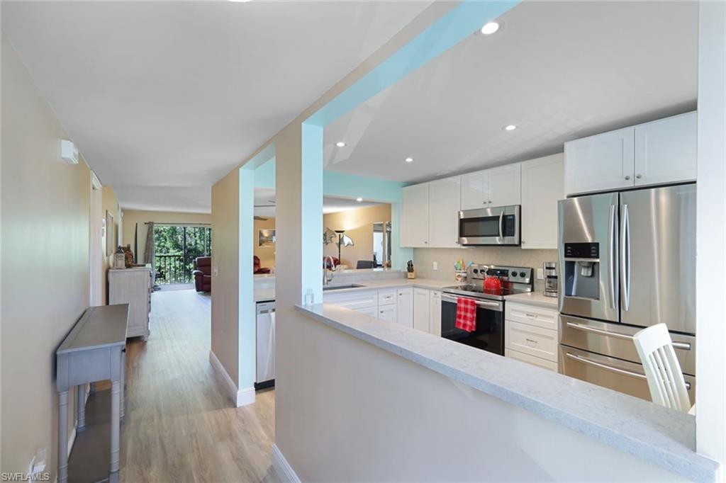 3041 Sandpiper Bay Cir H203 Property Photo 5
