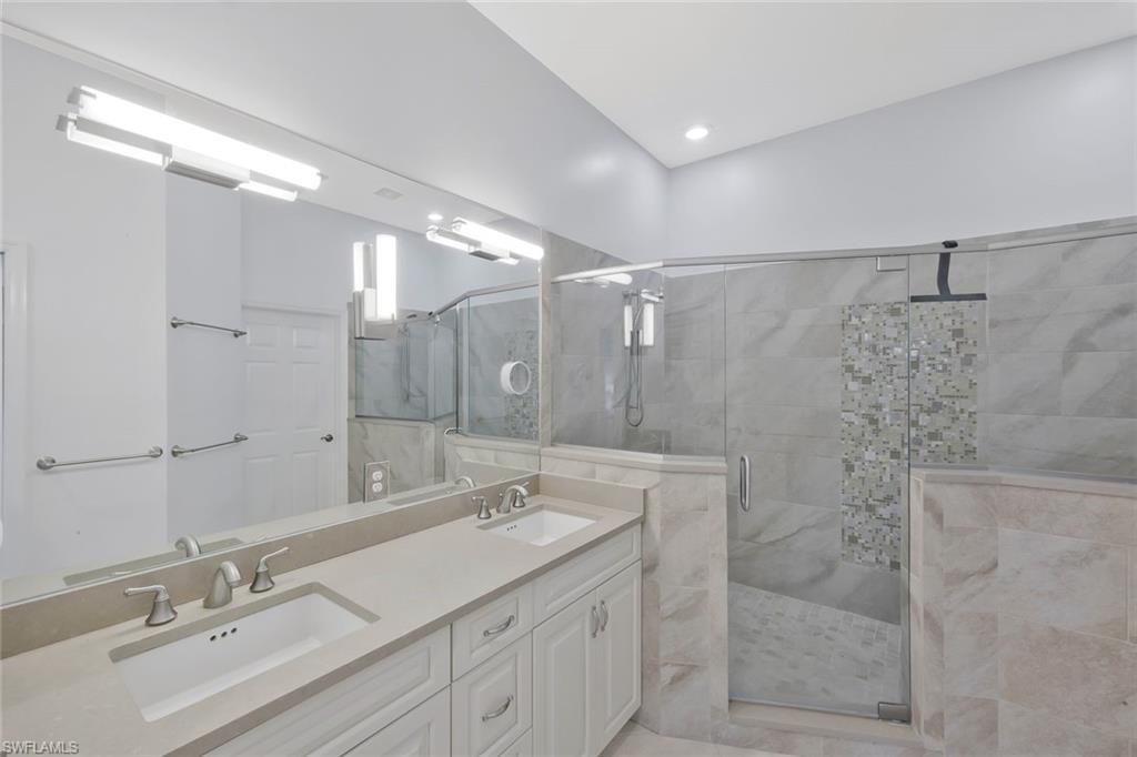 5095 Yacht Harbor Dr 203 Property Photo 13