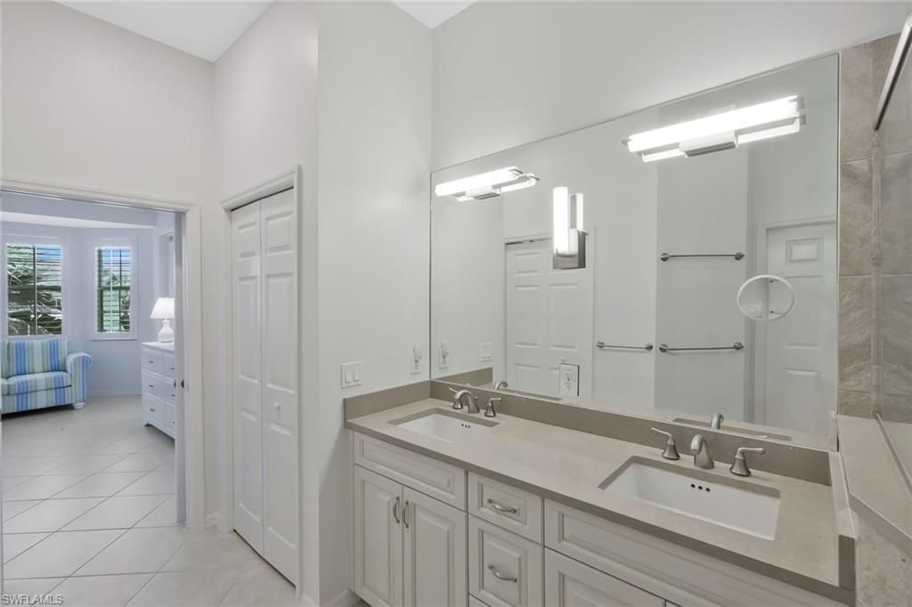 5095 Yacht Harbor Dr 203 Property Photo 14