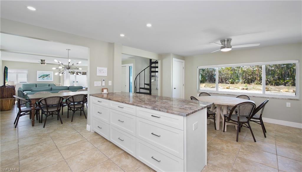 5440 Palmetto St Property Photo 6